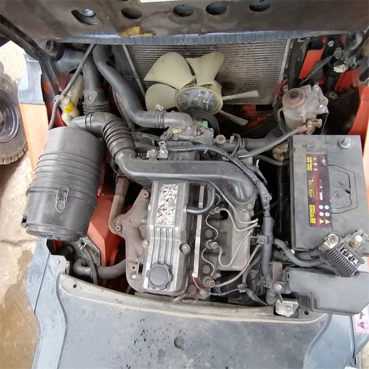 Multifunctional 3 Ton Japan Imported Used Toyota Forklift Ready In Low Working Hours