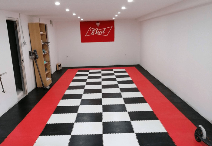Textured PVC Interlocking Garage Tiles 6.5mm Anti Uv Anti Aging Anti Impact