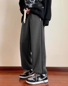 China Small Quantity Garment Manufacturer Men'S 100% Polyester Casual Woven 3 Stripes Pants wholesale