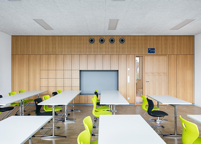 Maximize Space And Productivity With Stylish Office Partition Walls