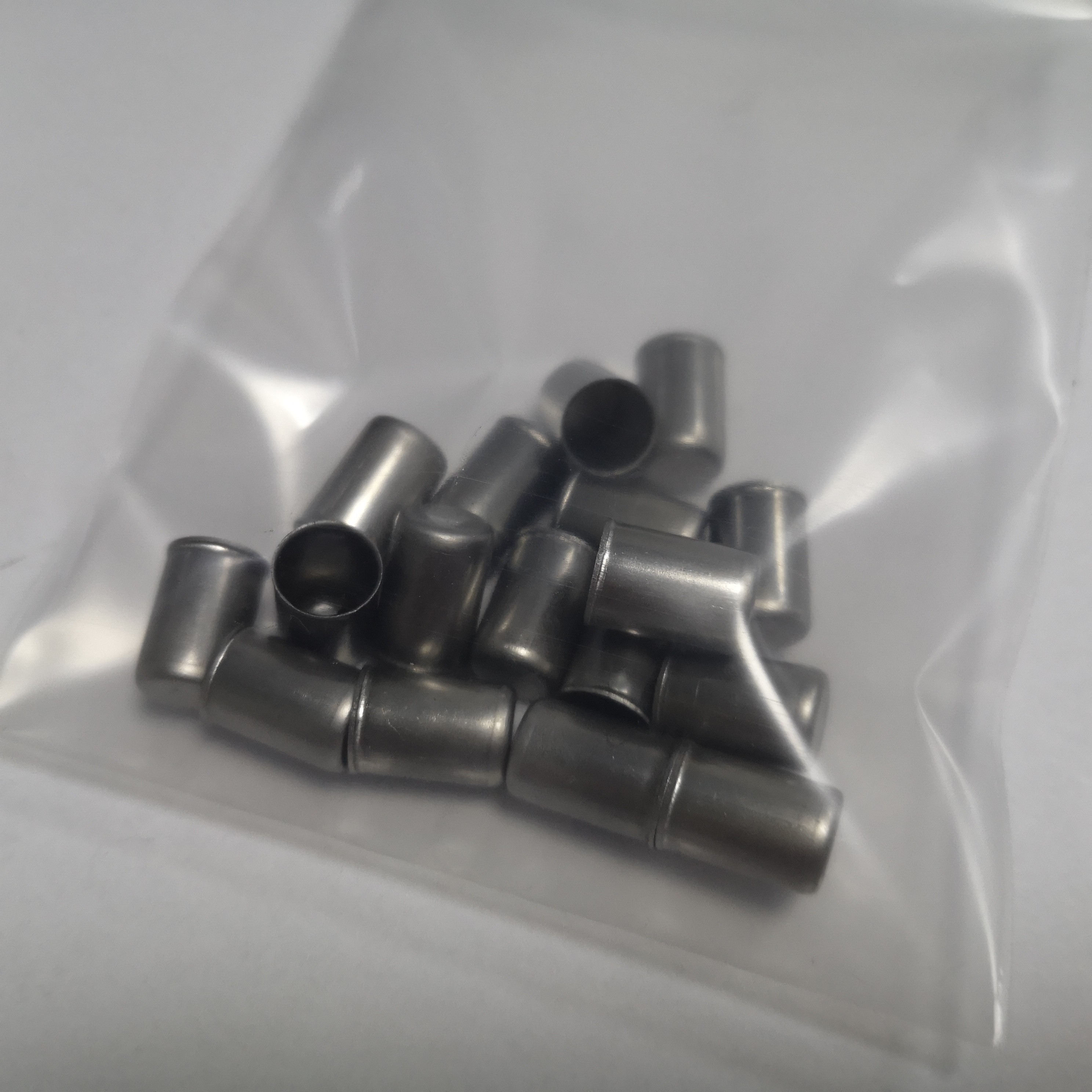 Stainless steel cylindrical pipe, solid round pipe, stainless steel pipe cutting processing, laser forming, hollow bar