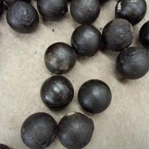 China Forged Steel Grinding Medium Balls for Ball Mills Size 12 mm 20 mm 50 mm 100 mm 180 mm wholesale