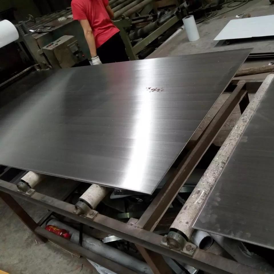 Versatile Heat Resistance 304 Stainless Steel Plate For Manufacturing Fabrication