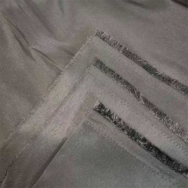100gsm 75d Mens Clothing Fabrics Woven Solid 196t Polyester Taslan Fabric
