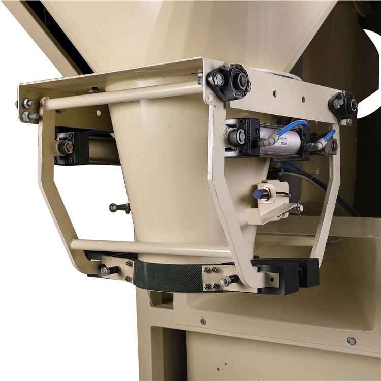 3 Speed Semi Automatic 1.1kw 220V 380V Fertilizer Bagging Equipment