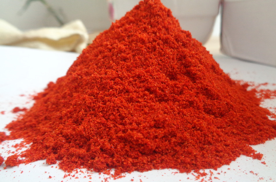 Paprika Or Sweet Red Pepper Powder ASTA 100-220 Importers From USA UAE UK