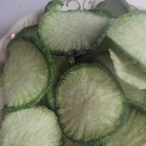 China Premium Quality Sliced Vacuum Fried Vegetable Dried Green Radish Snacks wholesale