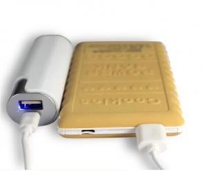 China new products mobile accessories recharge battery charger power bank 2600mah wholesale