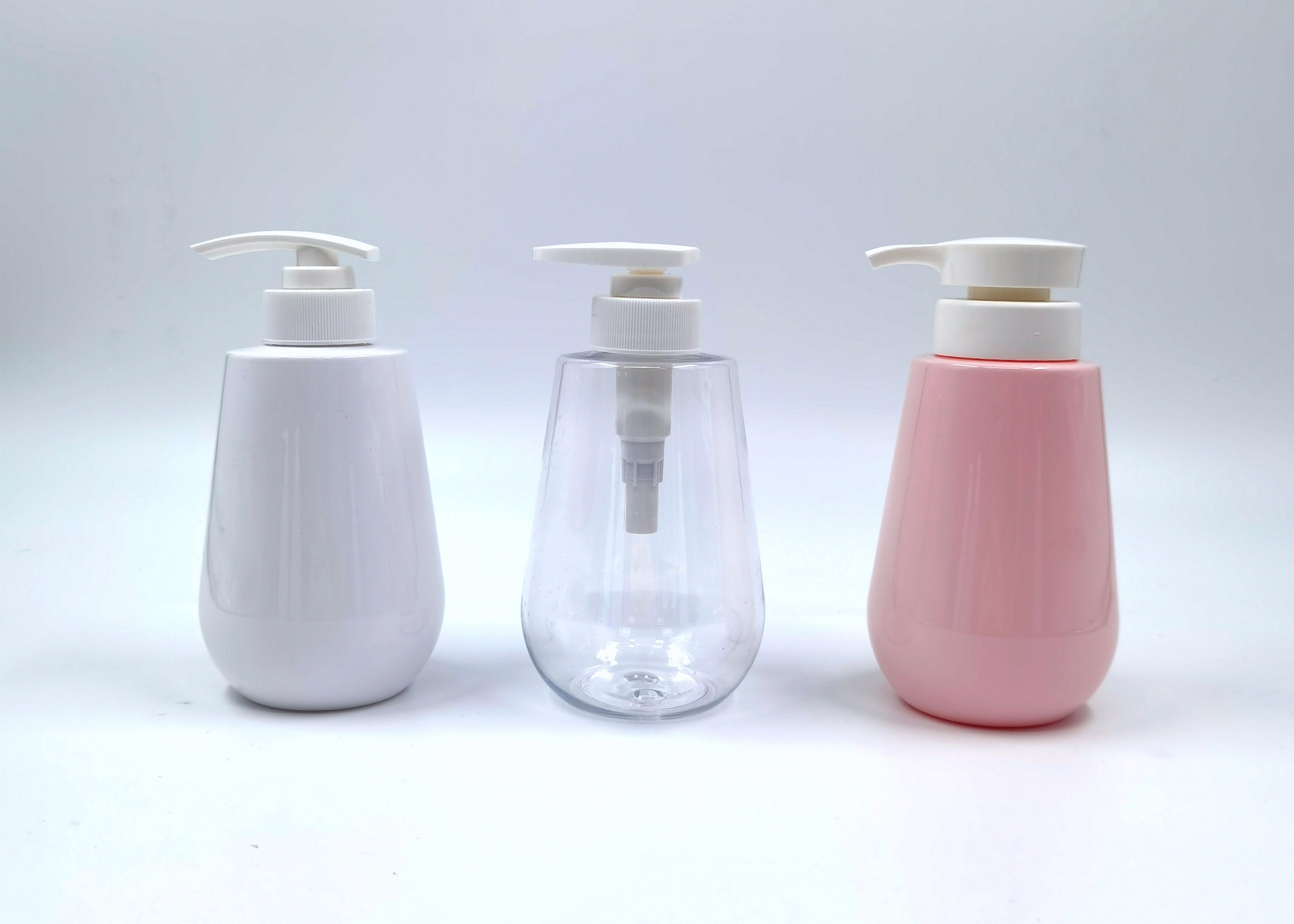 60ml 120ml 150ml Round Plastic Bottle For Cosmetics Toner Water