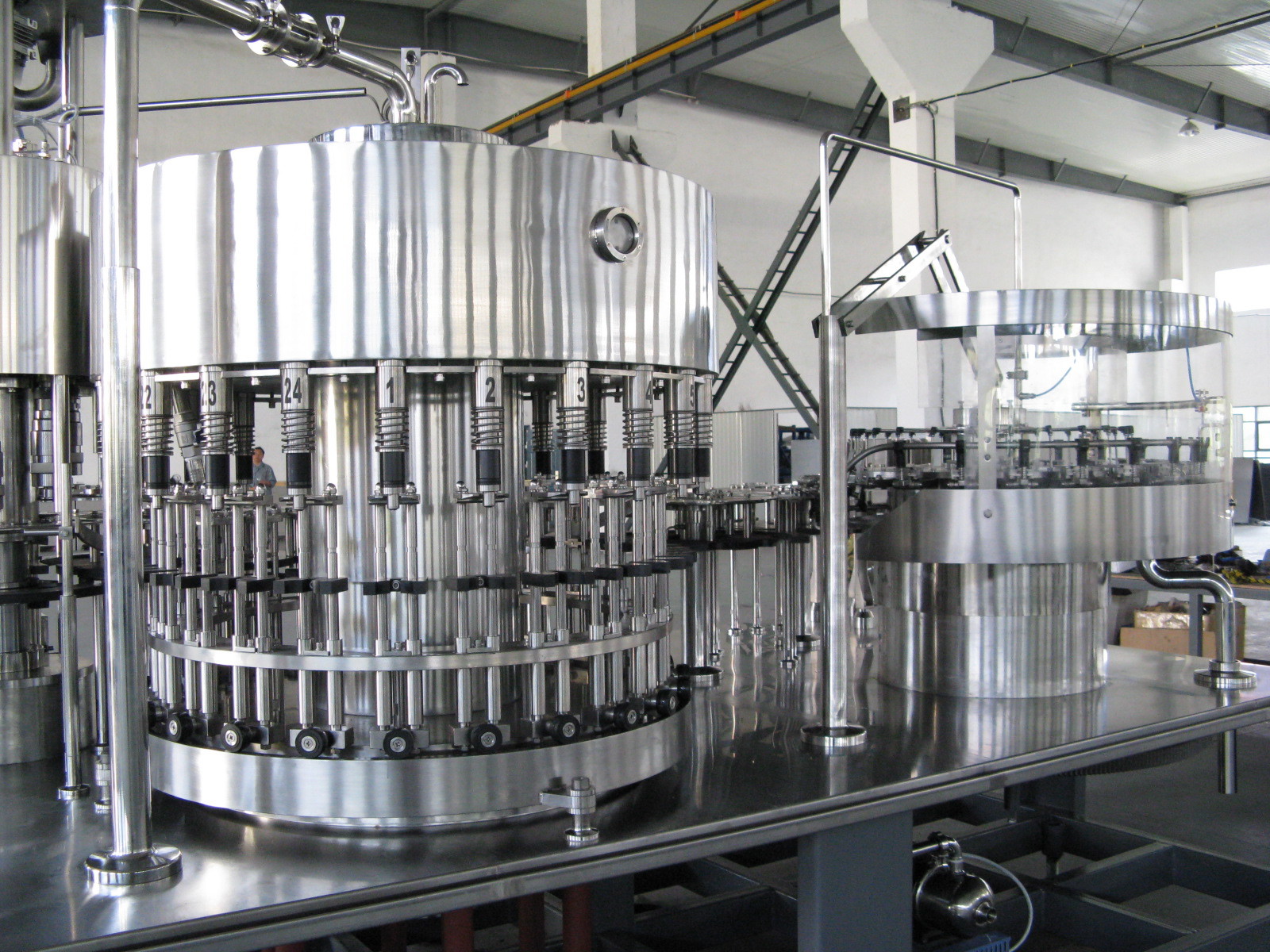 High Speed Complete Small Bottle Juice Filling Machine 500ML 200000B / H