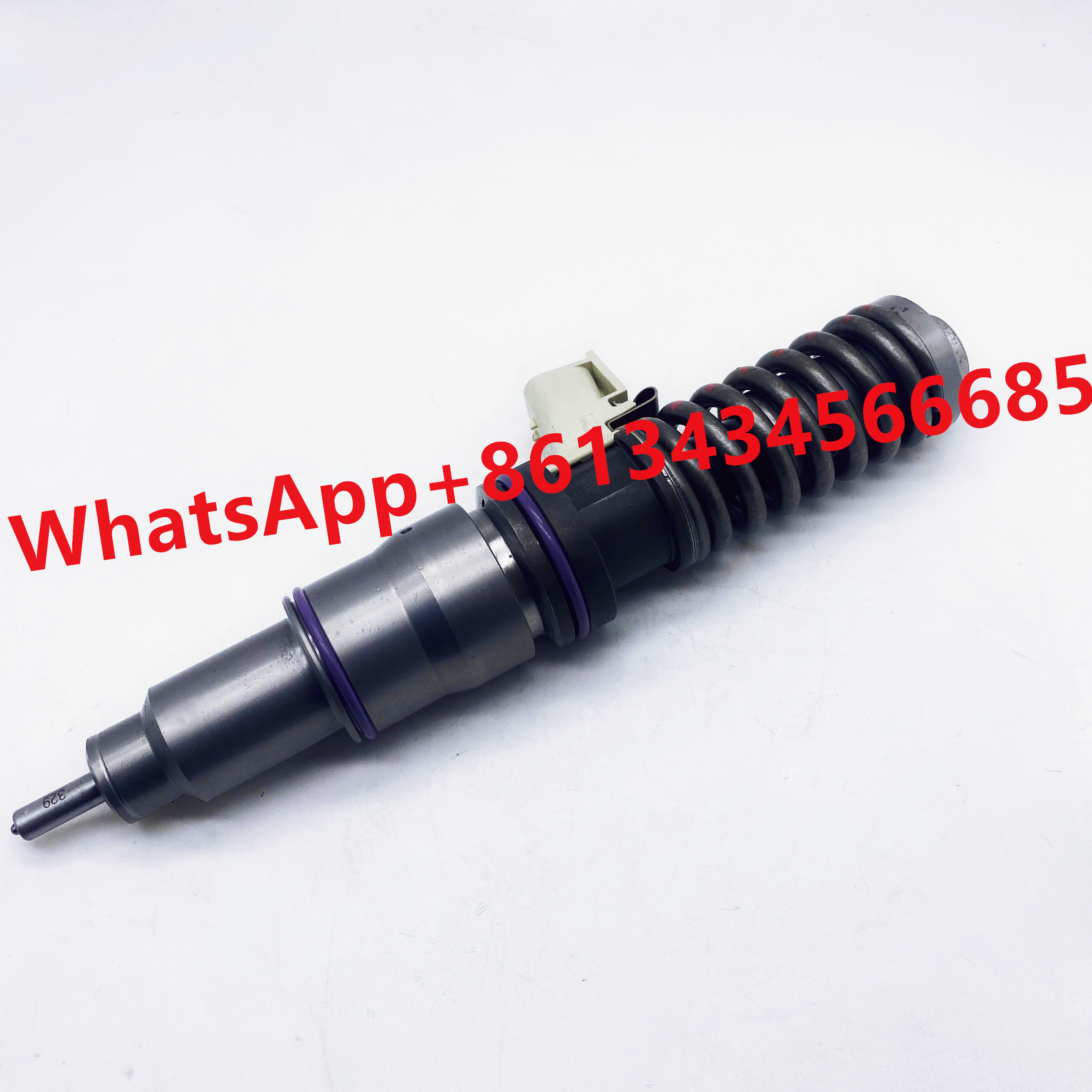 Diesel engine fuel Injector 20569291 85000501 BEBE4D07001 BEBE4D28001 BEBE4D39001 E3.1/E3.18 For VOLVO D12 3139
