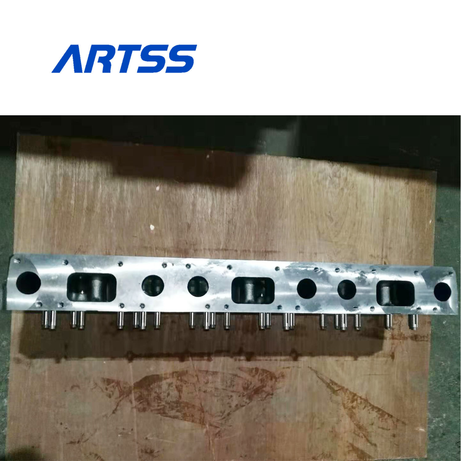 C12 Diesel Engine Cylinder Head For Excavator Repair