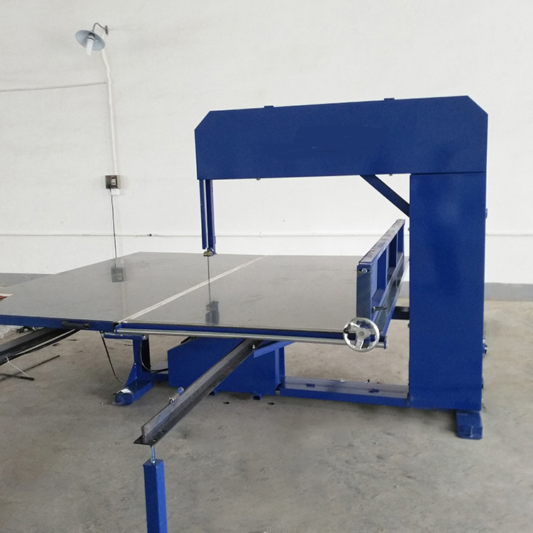 EVA Saw Cutting Machine LQ-4L Table Length 2440mm and Cutting Highness 600mm for Cuts