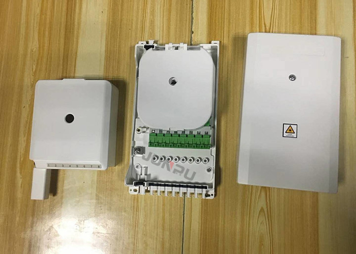 Outdoor 8 Core FTTH Fiber Optic Distribution Box 1 In 8 Out PC ABS White Color