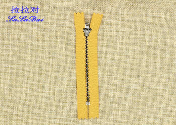 Black Nickel Teeth Close End Jeans Metal Zipper Polyester Tape For Uniform / Shoes / Bags