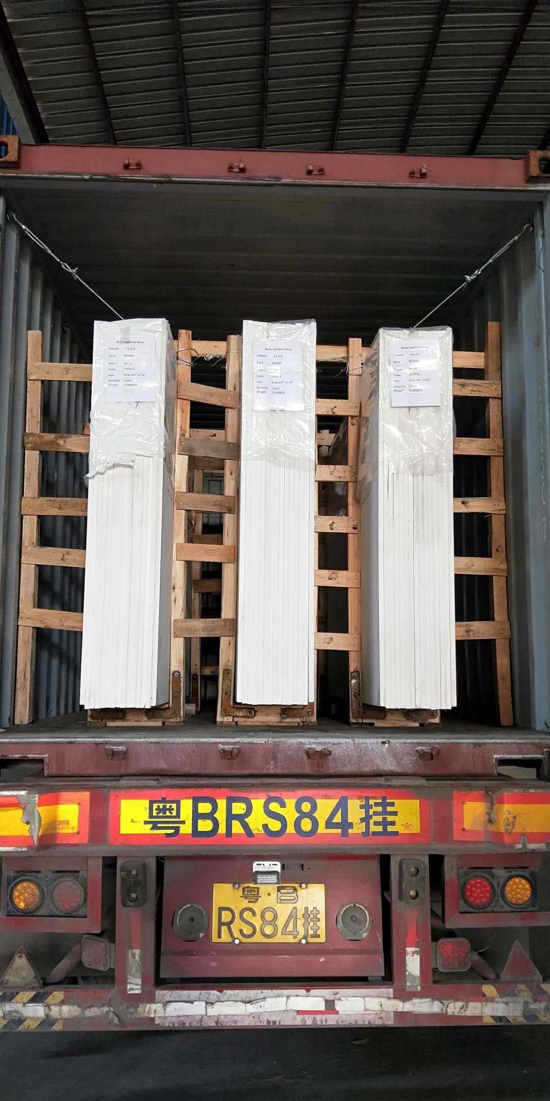 High Quality Carrara Quartz Stone Slabs Kitchen Countertops Natural Marble Design