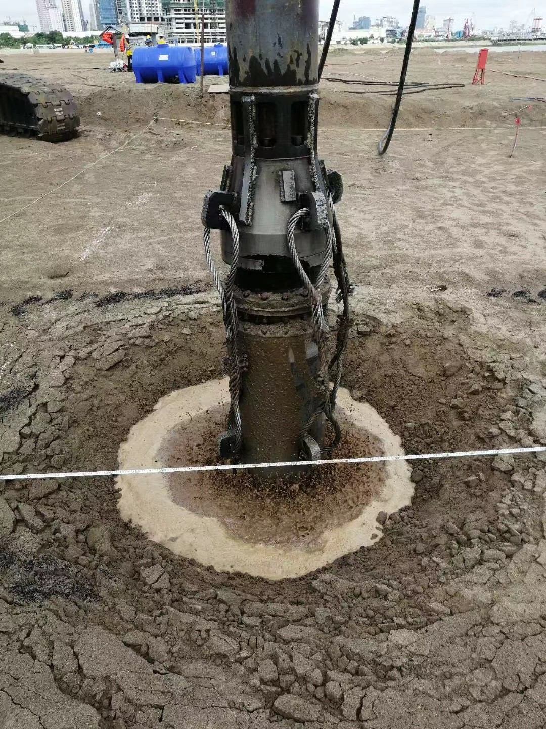 Electrical 75 Kw Vibroflotation Method Stone Column Vibro Composite Ground Bvem