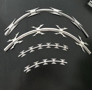 China Factory Galvanized Coil Diameter 600mm BTO22 BTO30 Razor Babed Wire wholesale