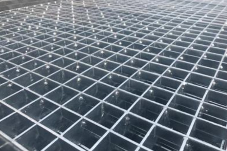 8mm Pitch Square Hole Anti Slip Grating Steel Walkway Grating