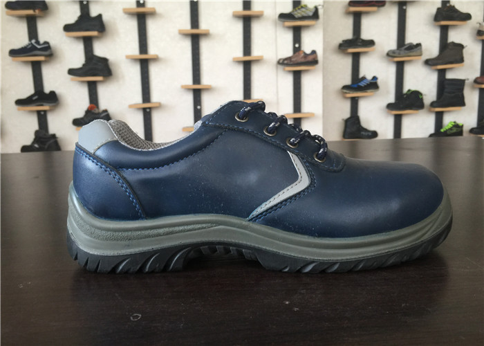 Genuine Leather Waterproof Safety Shoes / Mens Low Cut Shoes Anti Static