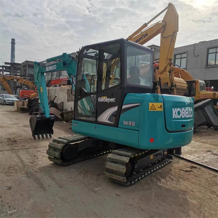 The Best and Good Health Used Kobelco Excavator SK60-8 SK60 with 1012 Working Hours