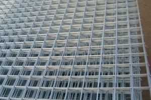China 304 316L Steel Square Mesh Rectangular Stainless Welded Wire Mesh wholesale