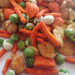 China Free Collocation Green Pea Snack Wheat Flour Mixed Nut Snacks wholesale