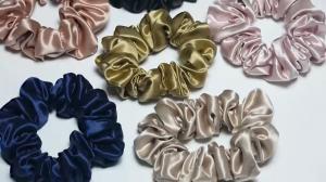 China Small 6 Padded 0.03kg Satin Silk Scrunchies Headband Warrens wholesale