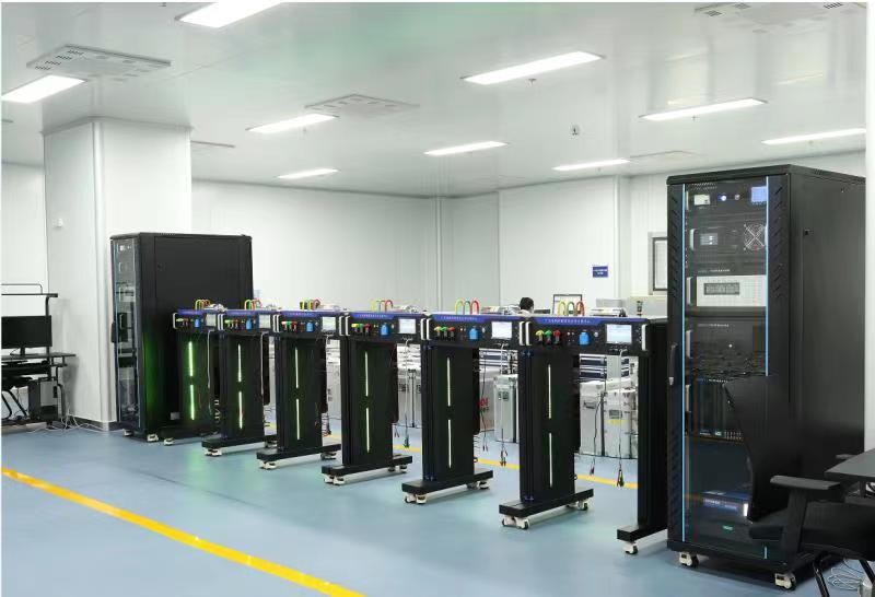 ISO CE Three Phase Power Cabinet Ycs-103-250 9CBM Capacity