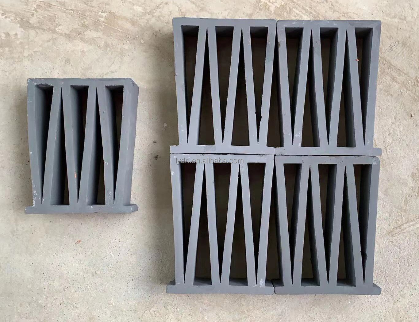Common Size 240*120*60mm Handmade Clay Fire Bricks Ventilation Tiles Heat Insulation up to 800°C for Garden Panel Facade