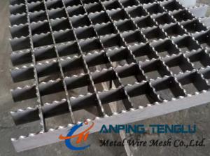 China Non-slip Serrated Welded Steel Grating, Used as Platforms, Walkaways, etc wholesale