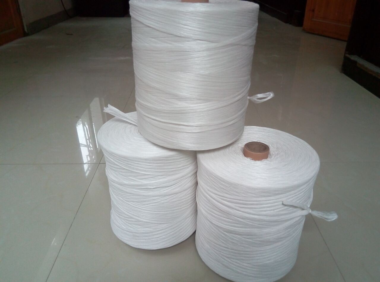 Milky white Cable Polypropylene Filler Yarn Dia 5mm 8.9g/M