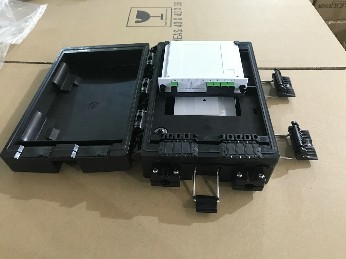 aerial hanged 12fibers 1x8 PLC Splitter Inline Closure
