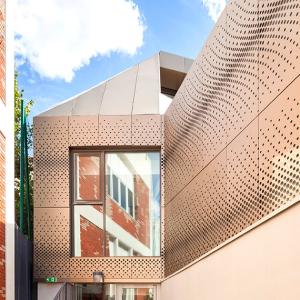 China A1100 A3003 Aluminium Panels Flat Curved Or Hyperboilc Surfaces For Facade Decoration wholesale