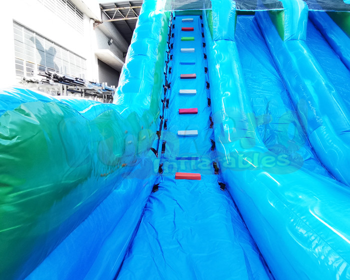 Long Palm Tree Commercial Bounce House Water Slide Multi Color