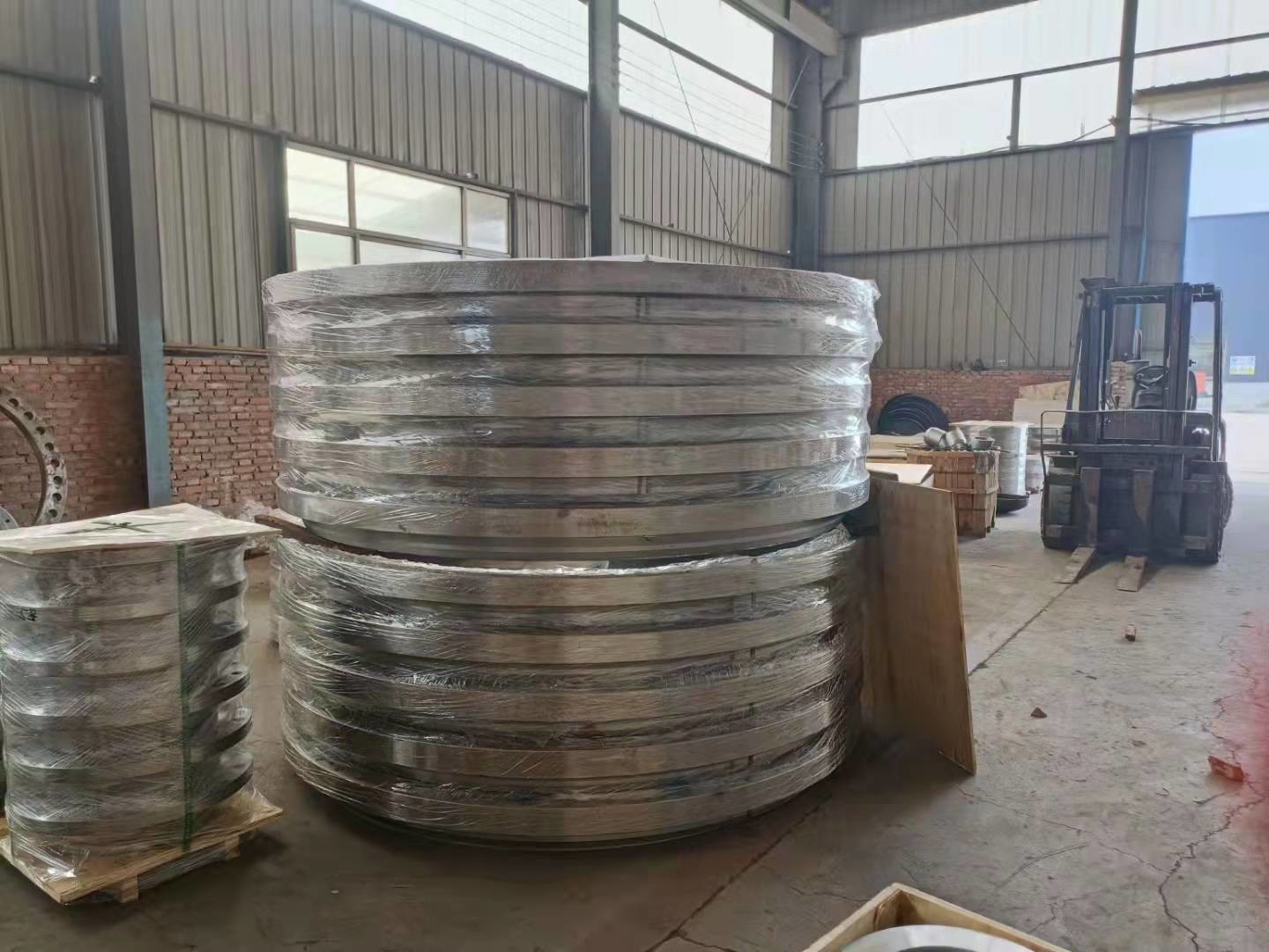 Astm Steel Ss304 Ss306 Flange Type Wn Pipe Fitting 6" 300#