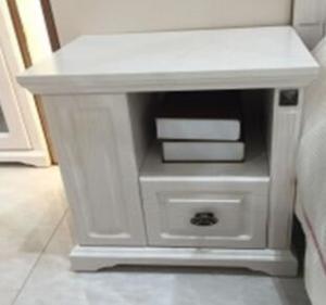 China Bedroom White Wooden Bedside Table / Left Side Small Bedside Drawers wholesale