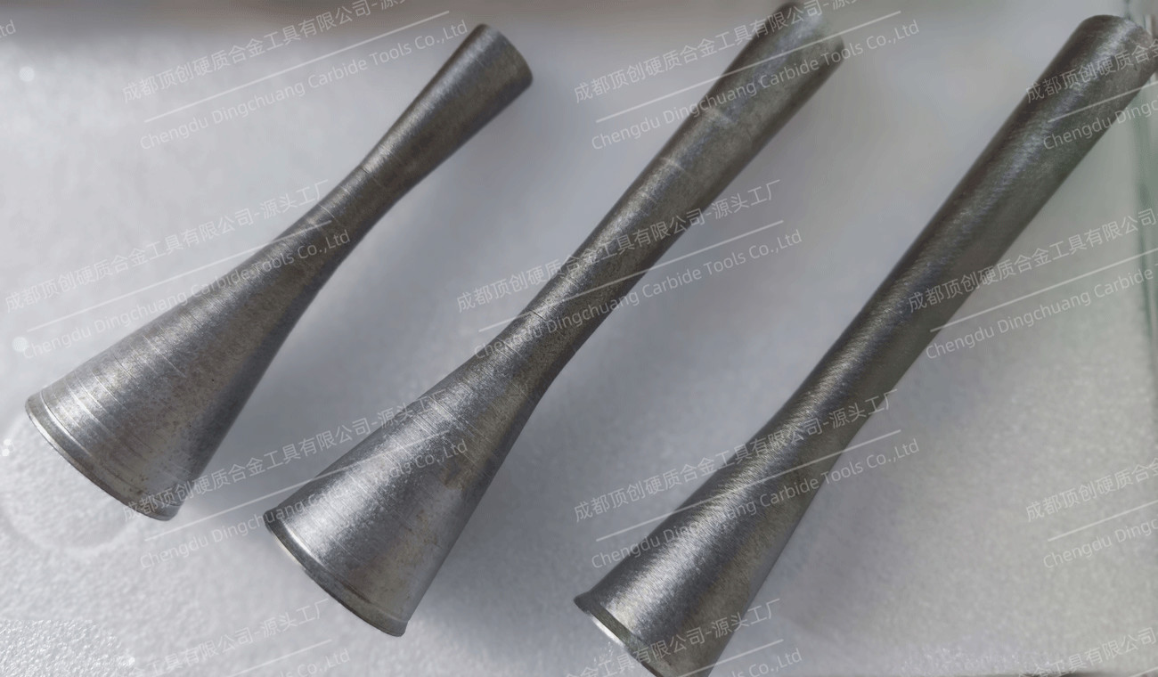 Customized Tungsten Nozzle For Industrial Manufacturing YG6X Carbide Sandblasting Nozzle