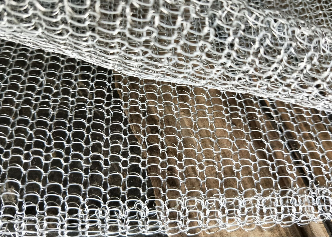 Noise Reduction Knitted Stainless Steel Filter Mesh Crochet Weaving For Gas / Liquid