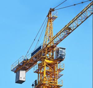 China Yellow Tower Crane Construction With Chassis Mobile wholesale