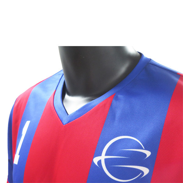Hot Design Soccer Sports Clothing Custom Sublimated Football Uniforms Multi Color