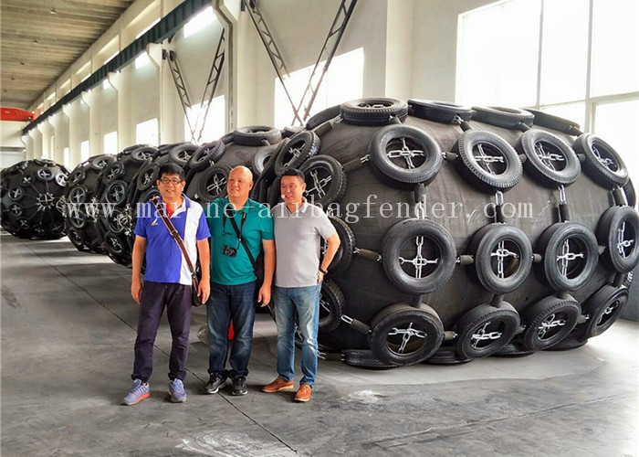 Pneumatic Marine Fender For Different Ship Sizes