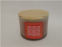 Quality Home scented candle with Sugar  Strawberry fragrance &decorative wooden lid and printed label for sale