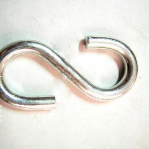 China Hanging Metal Screw Hooks That Screw Into Wood Long Using Life wholesale