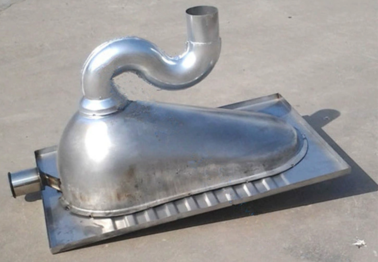 CAD CNC Stainless Steel Squatting Toilet Pan OEM Griding Polishing