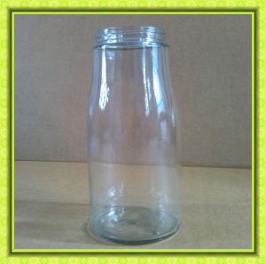 China 700ML Round Glass Jar in Storage Bottle wholesale