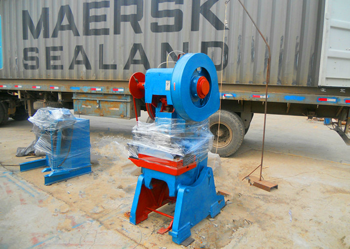 High Speed Coil Feeding 25 Tons Expanded Metal Mesh Machine Blue And Green Color