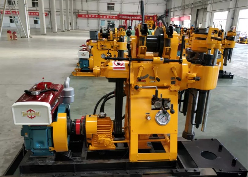 Portable Geological Drilling Rig Machine With 100m Drilling Depth For Exploration