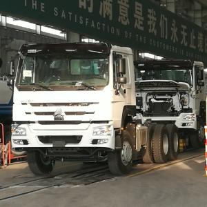 China German ZF Steering Custom Tractor Trailer Truck Truck 6x4 10 Wheeler 400L OIL TANK: wholesale
