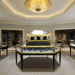 China Versatile Luxury Jewelry Counter Showcase Countertop Display Case Anti Rust wholesale